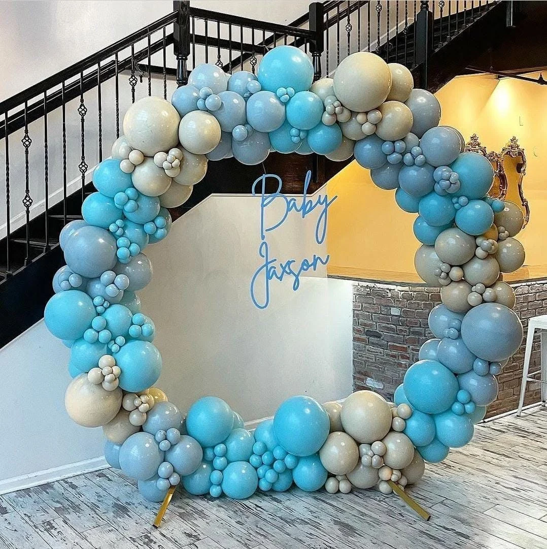 Resultado final — arco de globos montado y listo para el evento