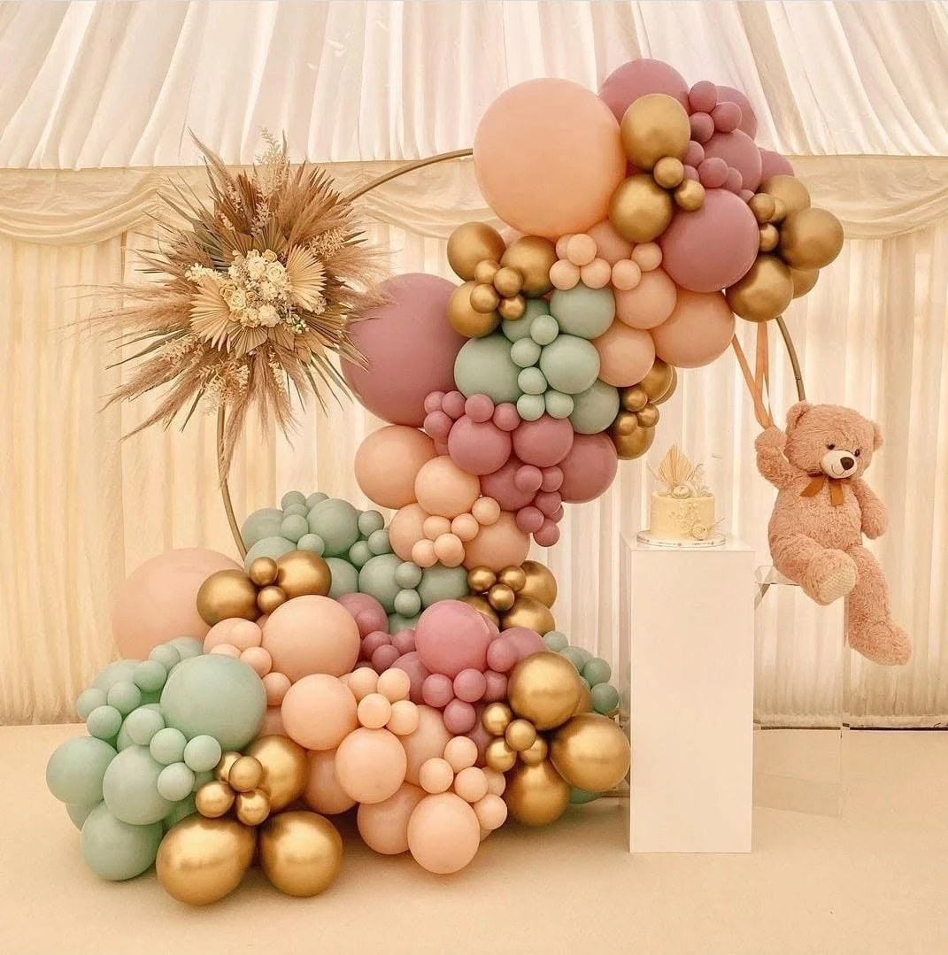 Baby shower decoración pastel con globos